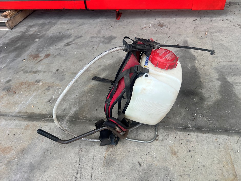 Solo Comfort Backpack Sprayer.