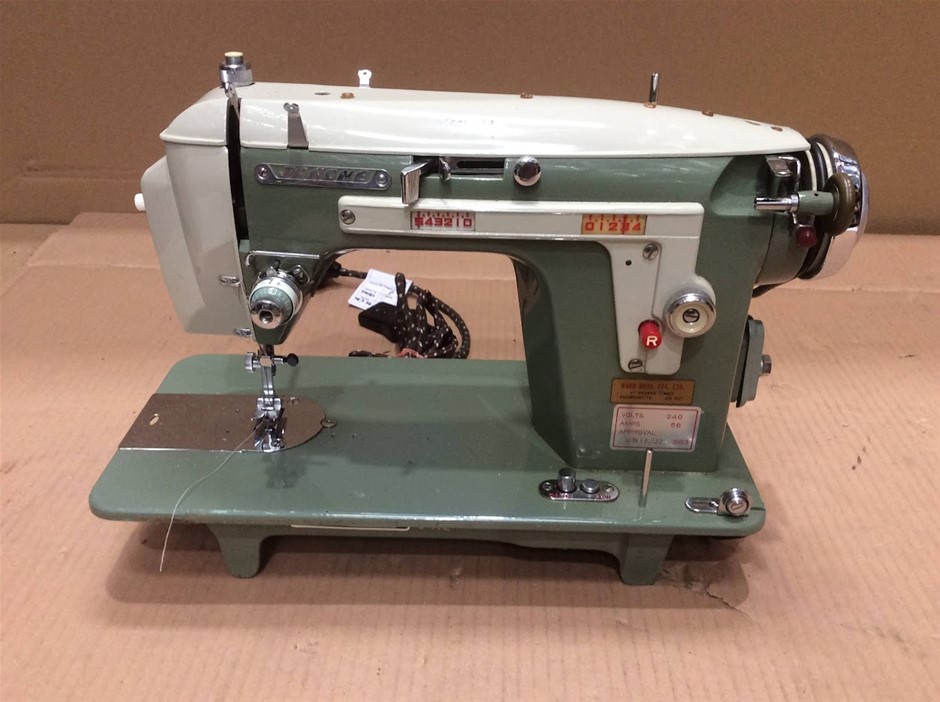 Janome 43210 Vintage Sewing Machine