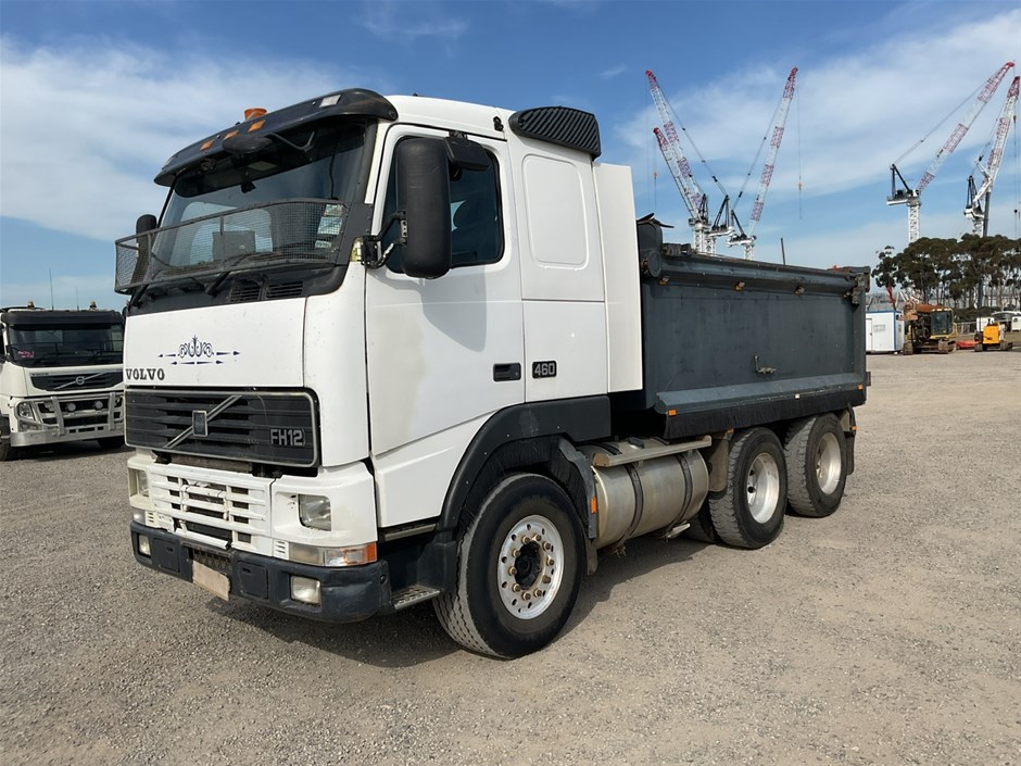 <p>2001 Volvo  FH12 6 x 4 Tipper Truck</p>