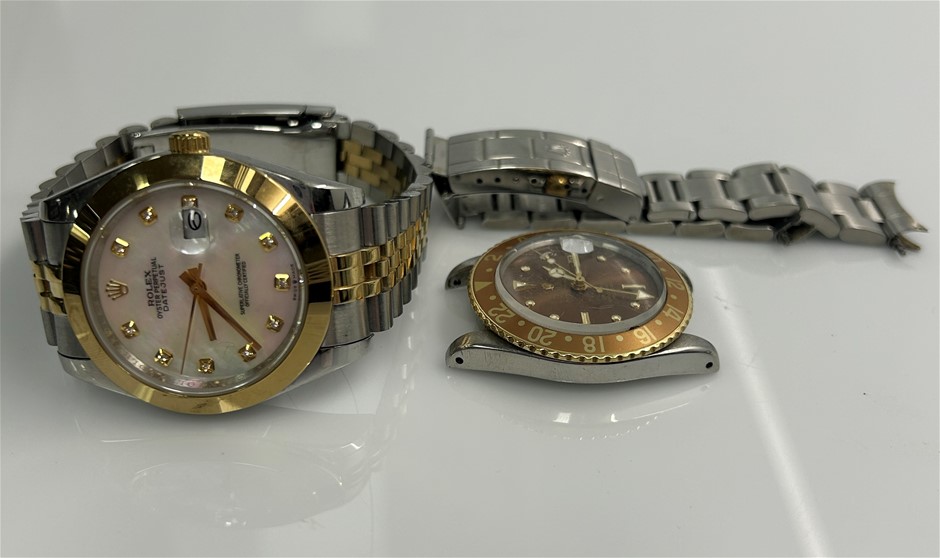 2 x REPLICA Watches