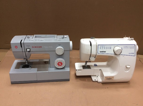 Brother LS-2150&Singer 4423 Sewing Machine (Lot of 2)