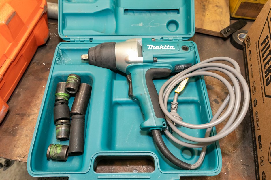 Makita TW0350 1/2 Rattle Gun with Poly Case