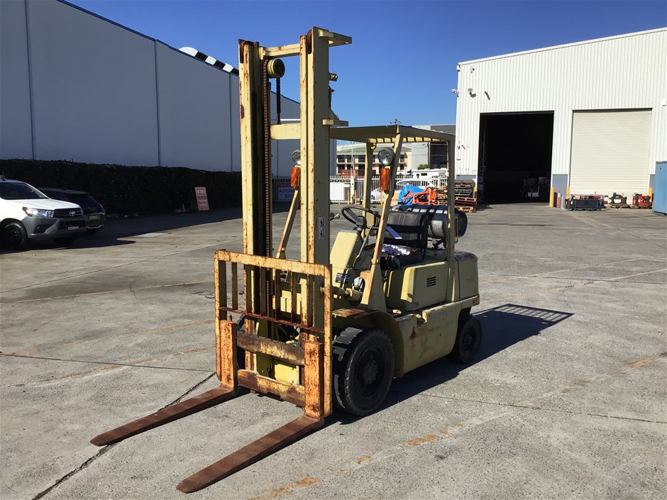 <p>(non Goer) Mitsubishi  FG25 Counterbalance Forklift</p>