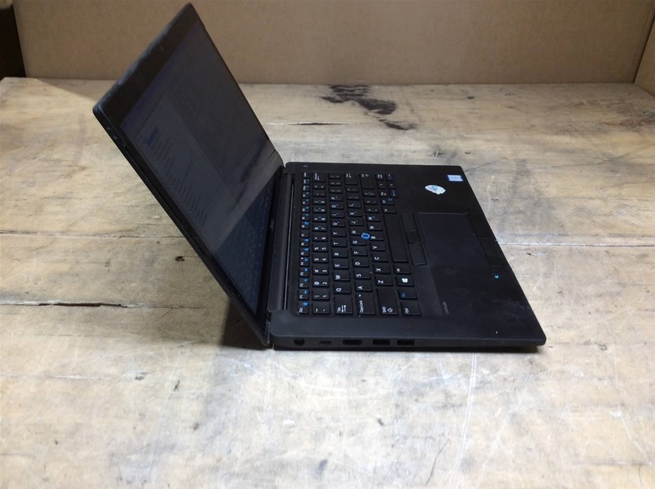 Dell 7480 touch screen Laptop i5-7300U 8GB NO HDD Black