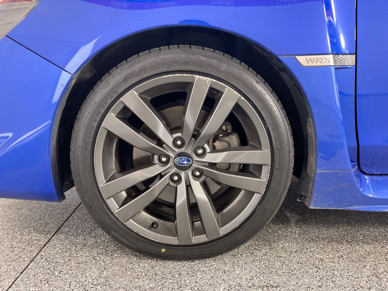 Vehicle photo