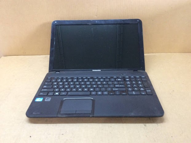 TOSHIBA SATELLITE C850 Laptop I5-3210M 4GBRAM/160GB Black