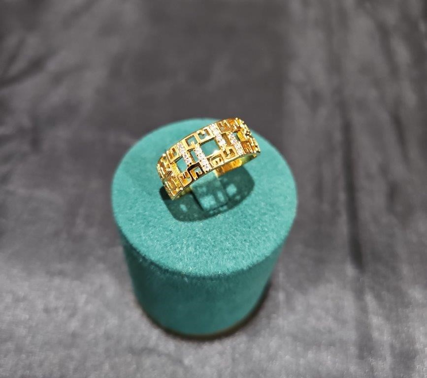 22K/Italy Yellow Gold Filled Ring(stamped 22K/Italy)Warranty Quality