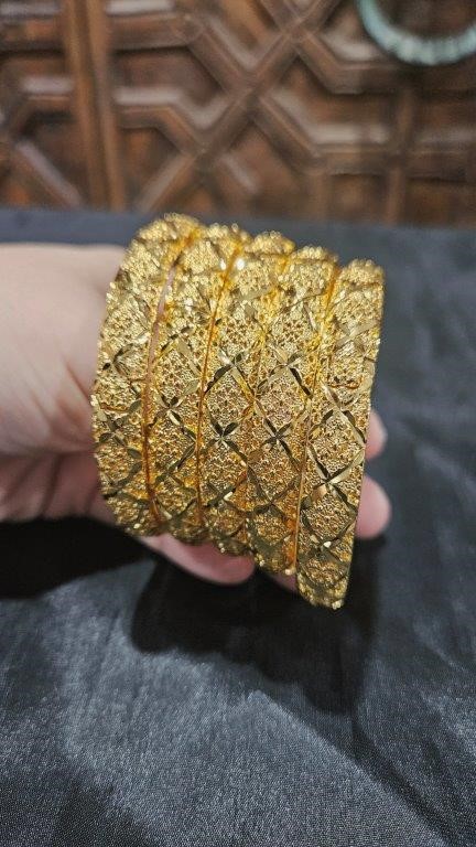 6pcs x 22K/ITALY Triple Yellow Gold Plated Bangles with Stamps