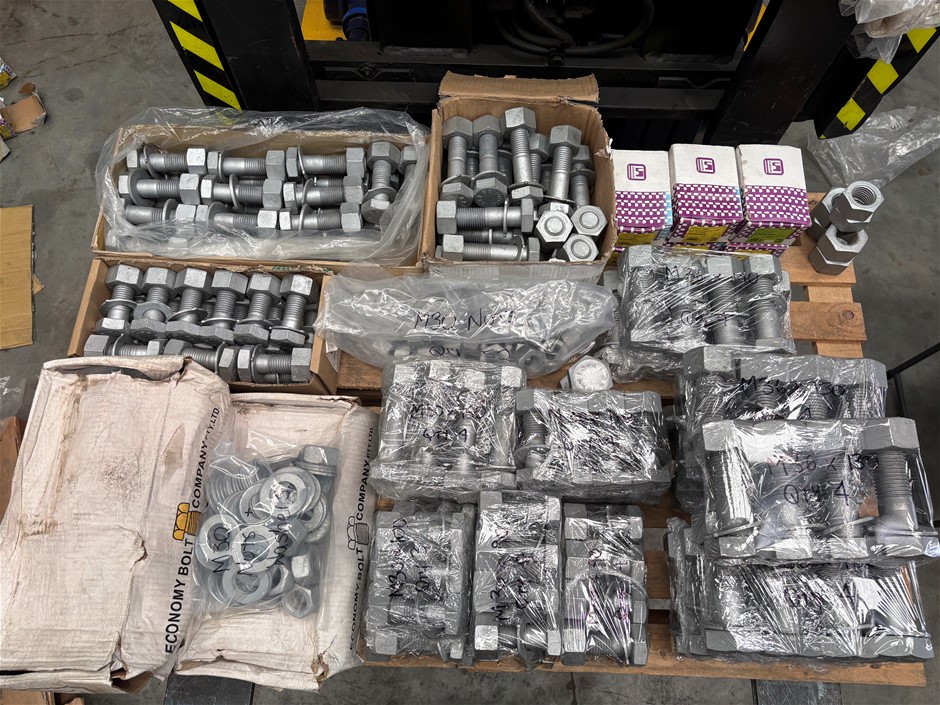 Pallet Comprising New Never Used Large Qty of M30 Structural Bolts & More
