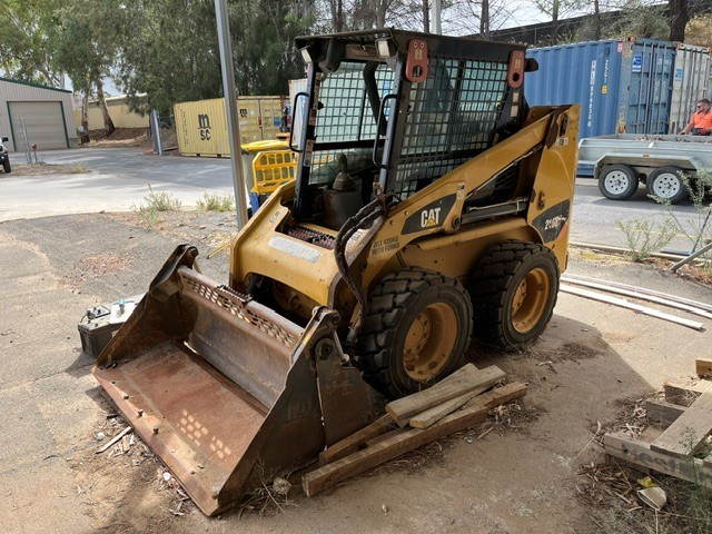 CAT 216B Skid Steer Loader (Wheeled)