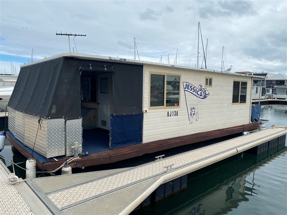Steel Houseboat 29ft 6in