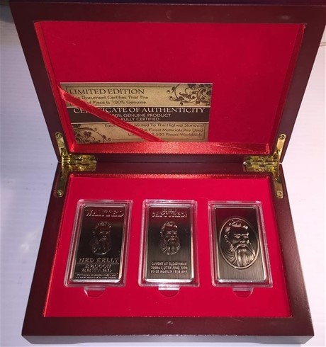 "NED KELLY" Set Of 3 x 1oz Ingots & Display Box Finished 999 Antique Silver