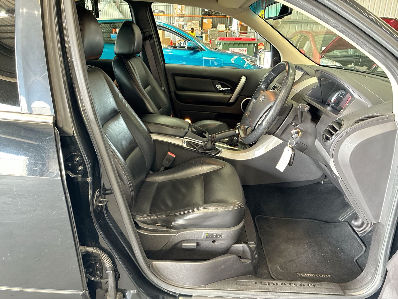 Vehicle photo