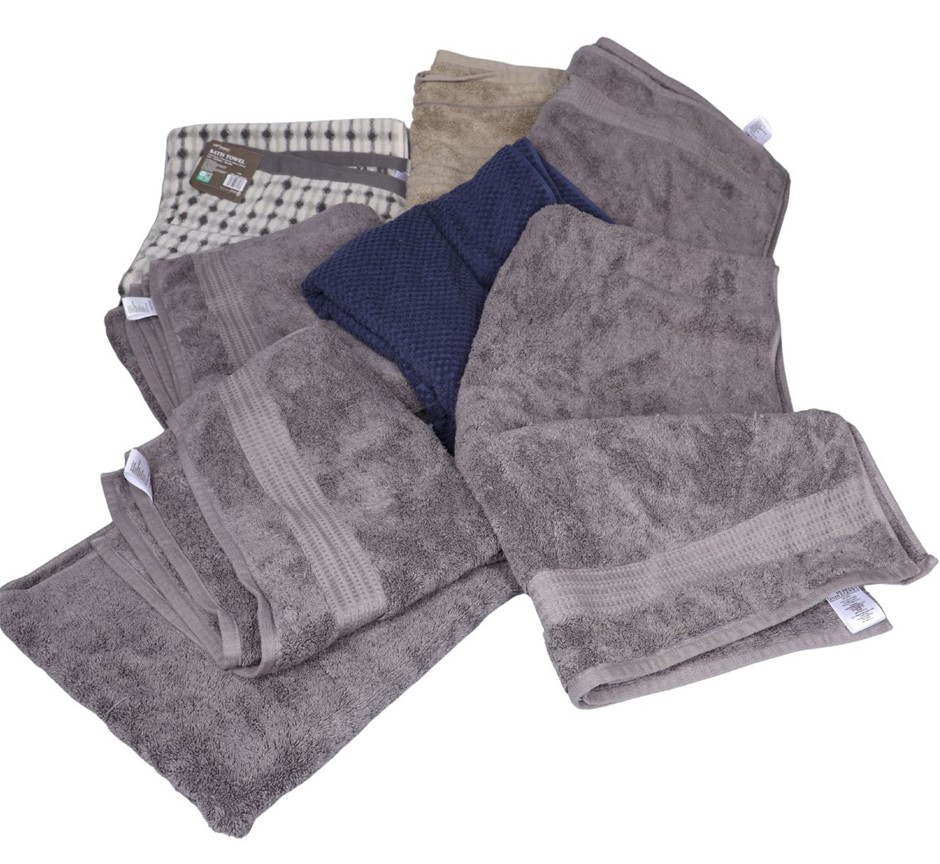 7 x Assorted Bath Towels, inc. PURELY INDULGENT & TRIDENT, And More. NB: No