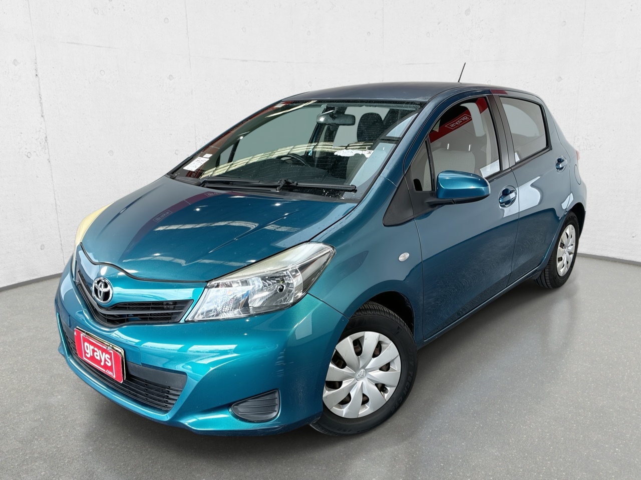 2013 Toyota Yaris Automatic Hatchback