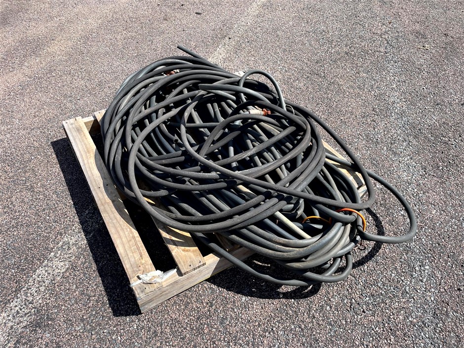<p>Fuel Hose and Fittings</p>