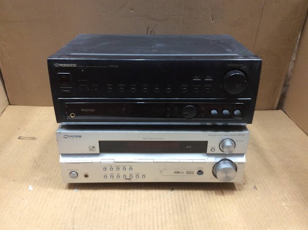 Pioneer VSX-515-S&VSX-454 Audio/Video Receivers (Lot of 2)