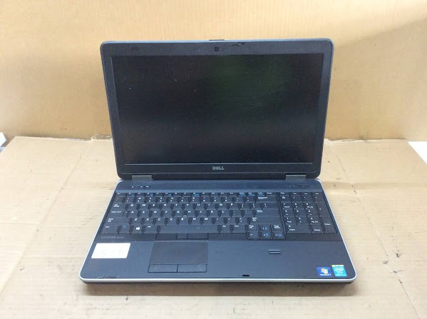 DELL Latitude E6540 Laptop i7-4810MQ 4GBRAM/500GB