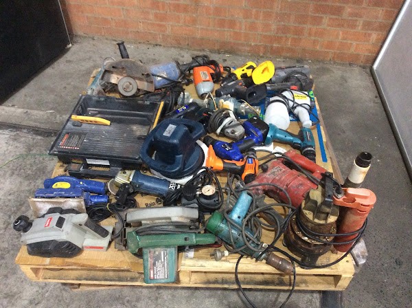 Bosch/Ryobi/Ozito Mixed Brand and Model Electric Drill/Power Tools