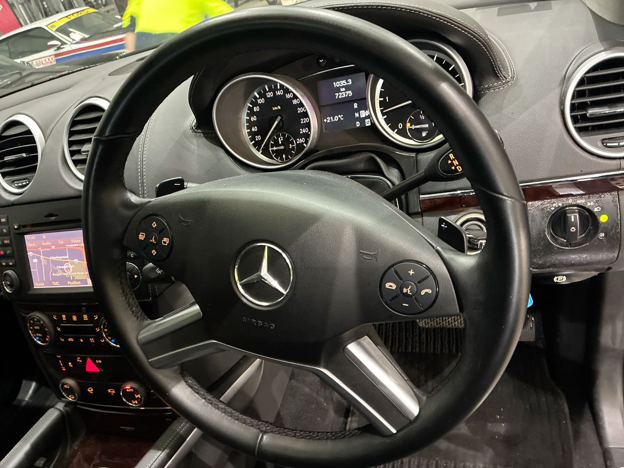 Vehicle photo