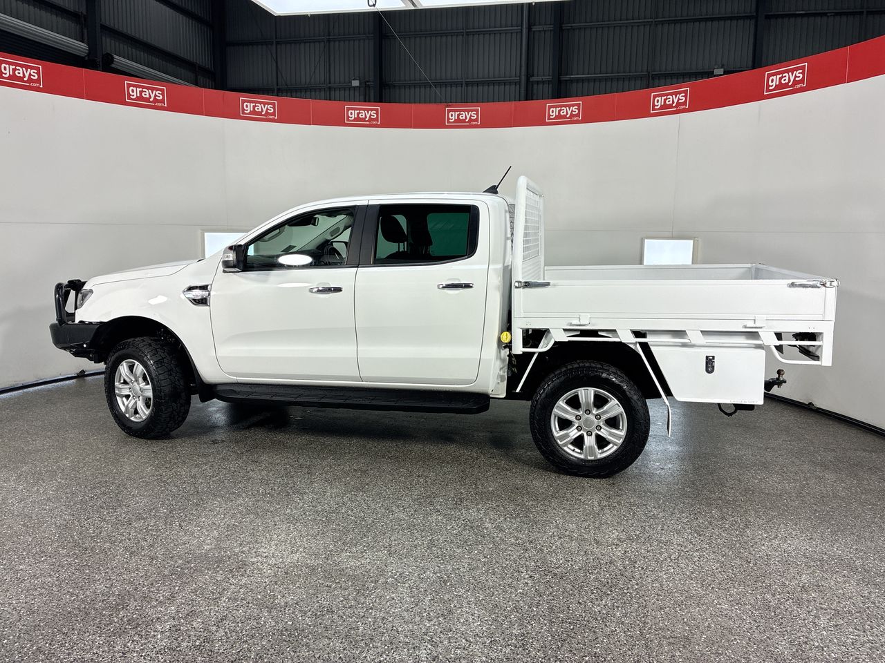 Vehicle photo