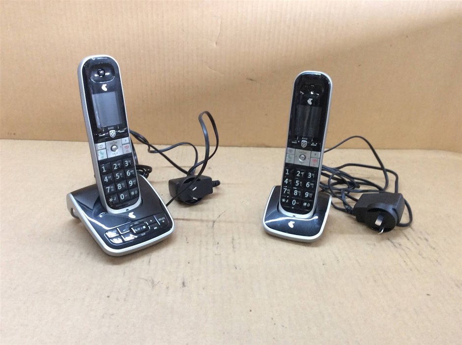 Telstra Call Guardian 301 Cordless Phone System (Dual Handsets with Base &