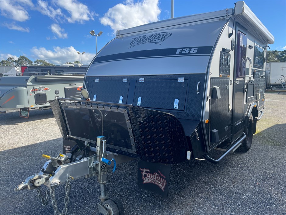 <p>2020 Fantasy F3S-E Caravan</p>