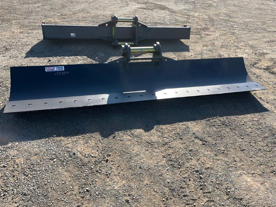 Grader Blade – to Suit 18-25T Excavator (Unused)