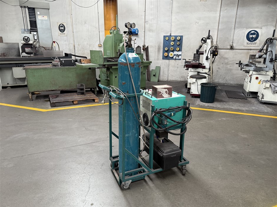 2014 Spark Depo AC-1P-200VA Welder