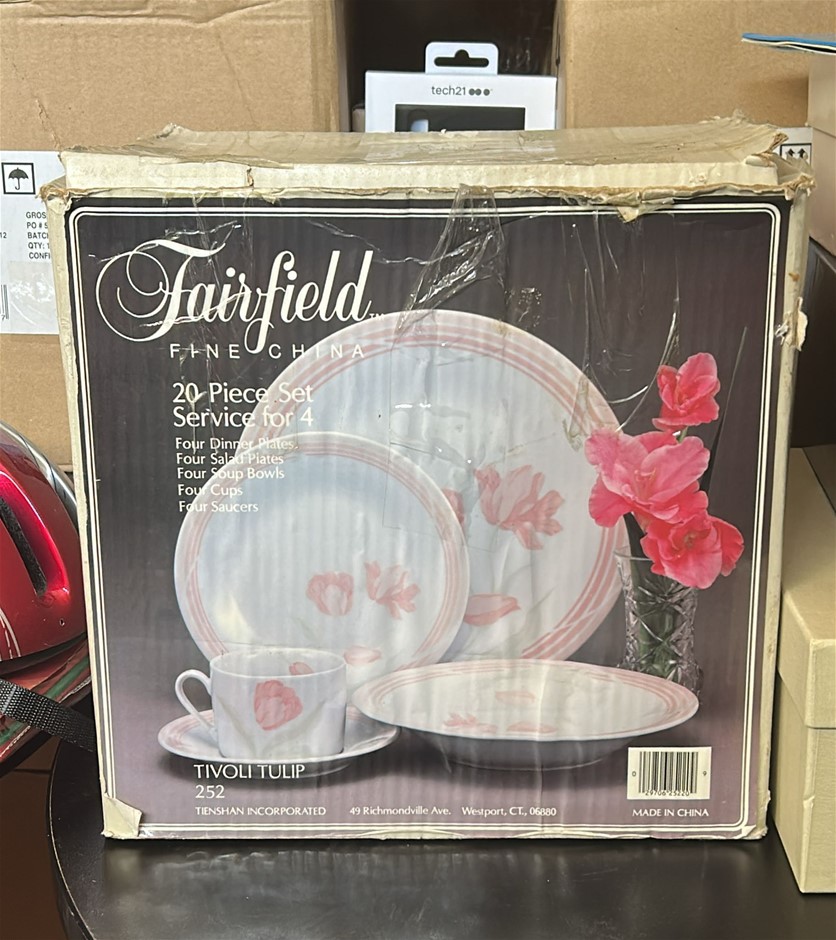 FAIRFIELD Fine China 20 Piece Set Service for 4
