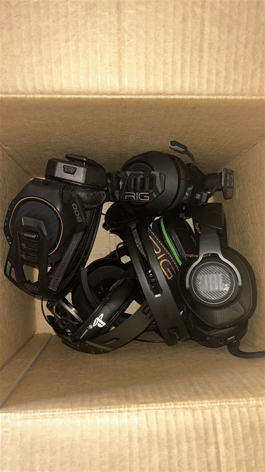 Box of Headsets (RIG, JBL)