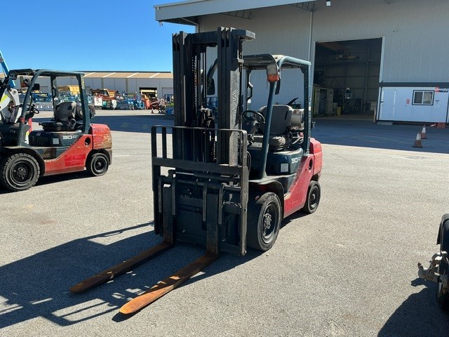 <p>Toyota 32-8FG30 Counterbalance Forklift</p>