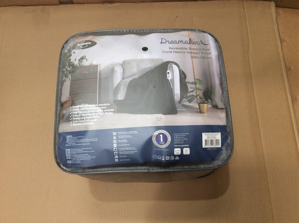 Dreamaker Reversible Sherpa and Heated Blanket (200x180cm)