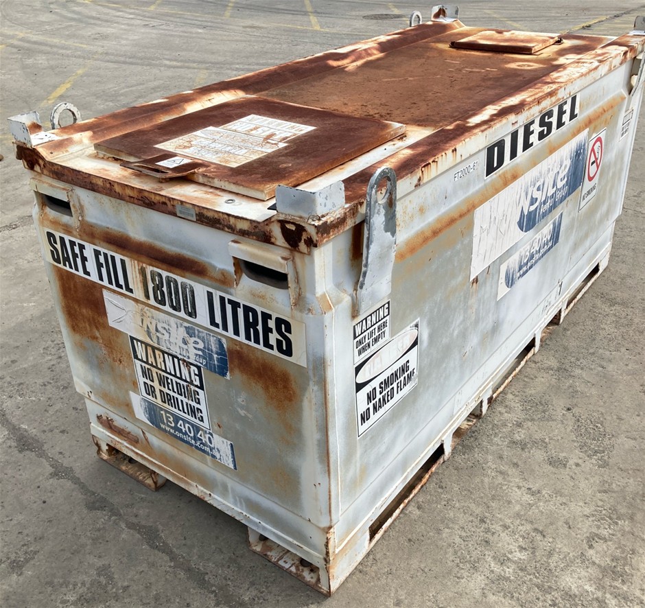 2012 Petro Industrial Fuel Tank - 2,000ltr - Forest Lake