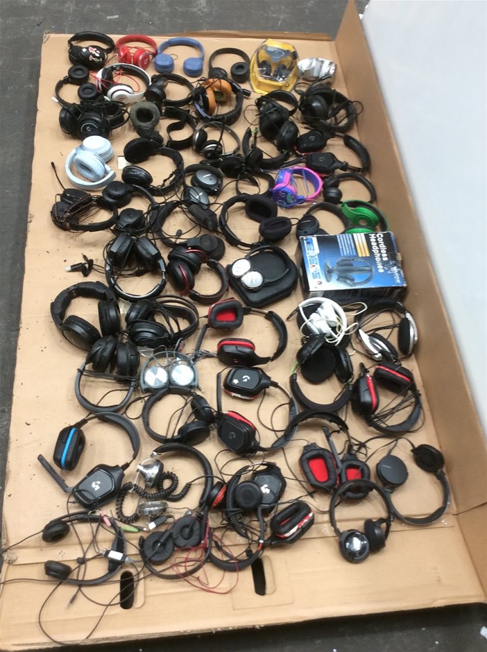Mixed Headphones & Headsets Bundle