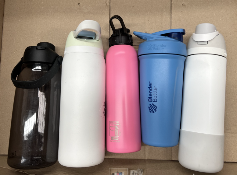 5 x ASSORTED BOTTLES 1L Bottles, Shakers, Insulated Bottles, Brands; Owala,