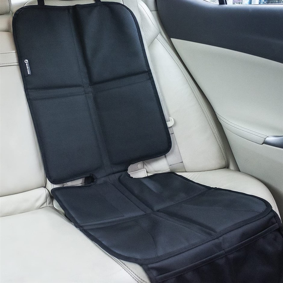 MAXI-COSI Deluxe Car Seat Protector. NB: Slightly damaged box.