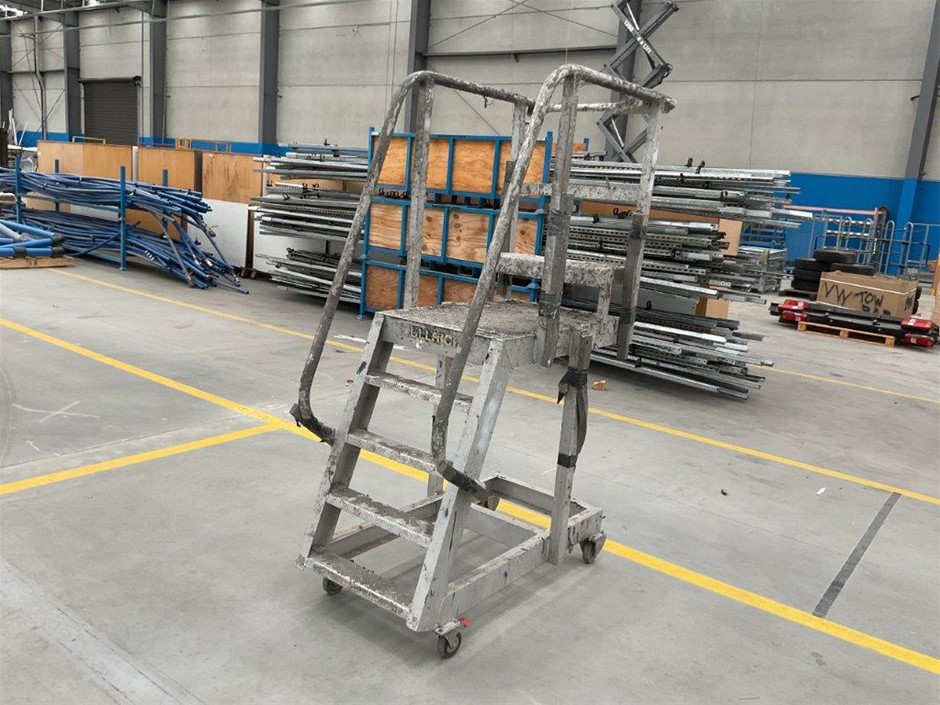 Steel Platform Ladder on Castors