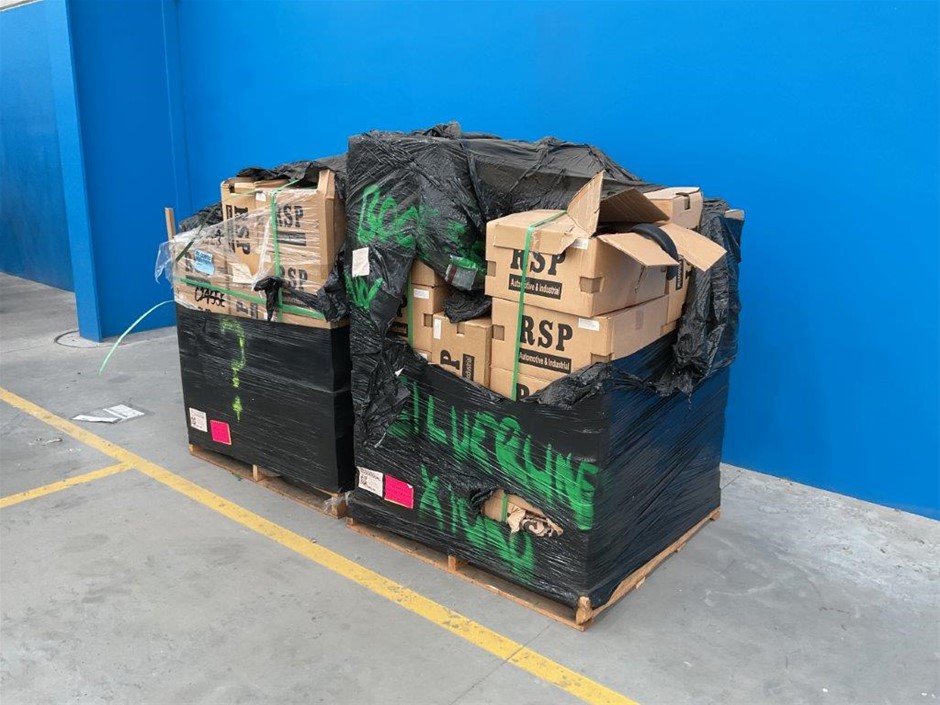 Pallets of Roller Seals x 2