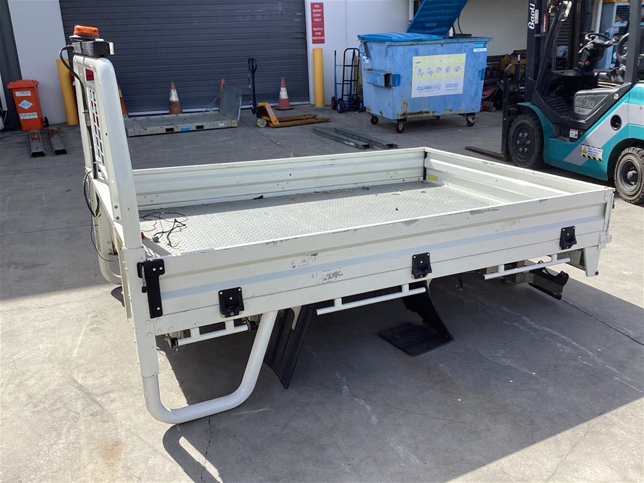 <p>Toyota Alloy Ute Tray</p>