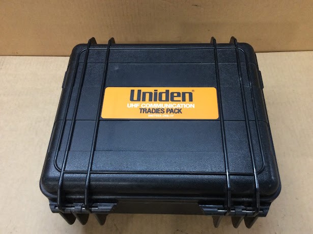 Uniden UH076SX-NB UHF/UH076SX-2NB-TP UHF-CB Radio Set