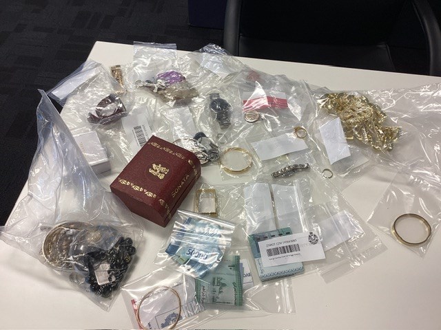 Assorted Jewellery
