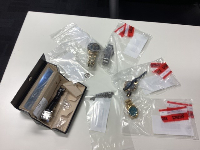 Assorted Jewellery
