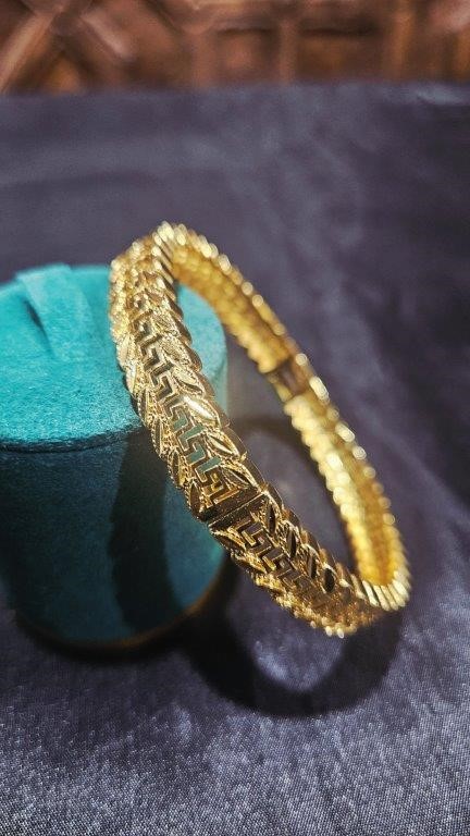 22KGold-filled/ITALY  Yellow Gold Filled bangle -(stamped 22KGold-filled