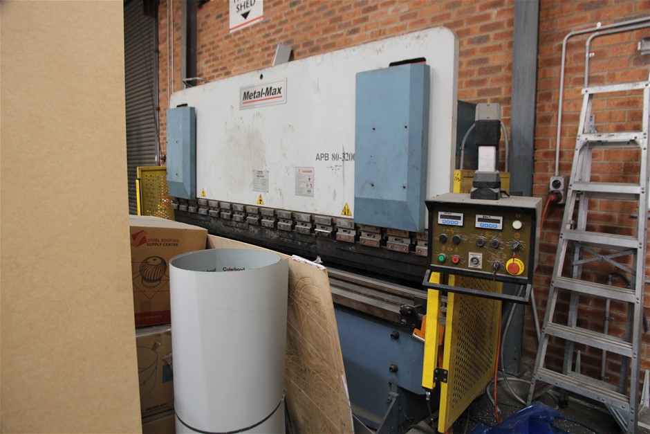 <B>2007 Metal Max W67Y80-3200 Hydraulic Brake Press</B>