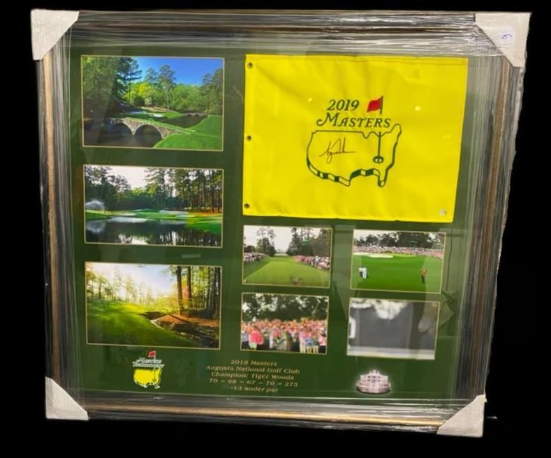 2019 MASTERS CHAMPION TIGER WOODS SIGNED FRAMED FLAG with COA