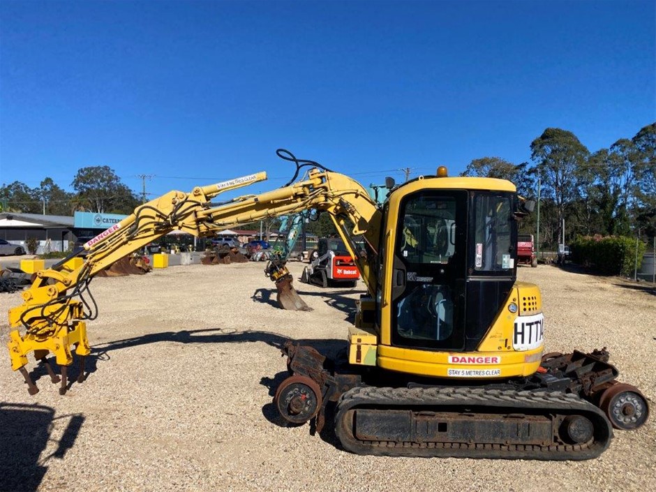 <b>Komatsu PC50UUT-2 Excavator</b>