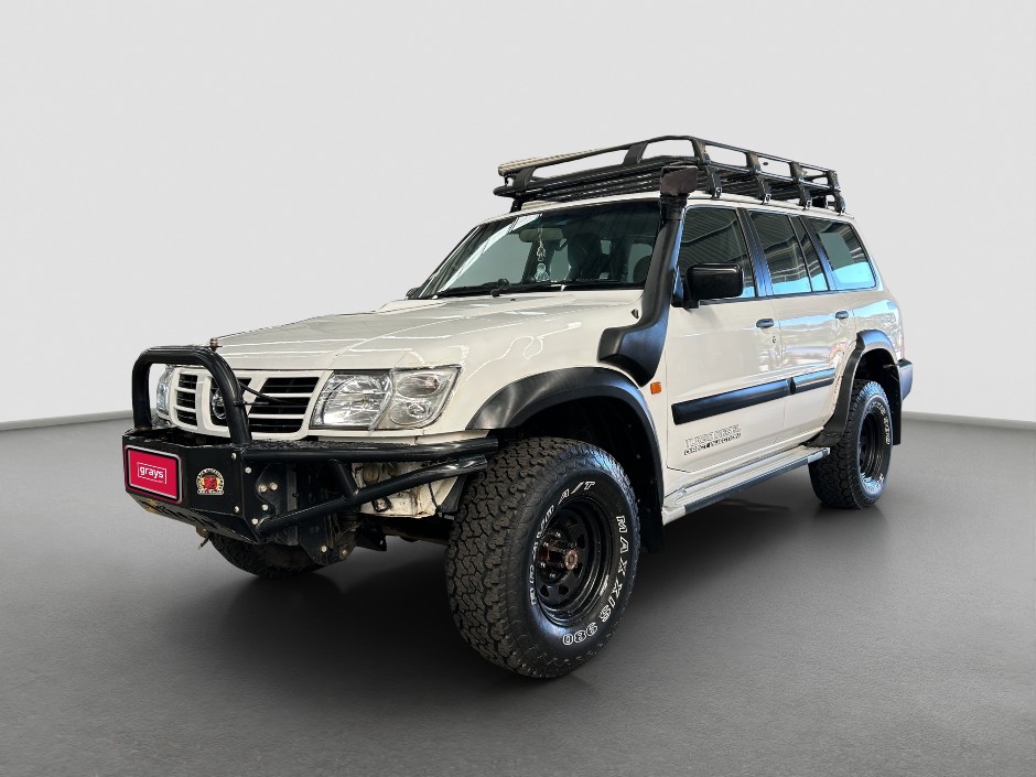 2002 Nissan Patrol ST Diesel Manual