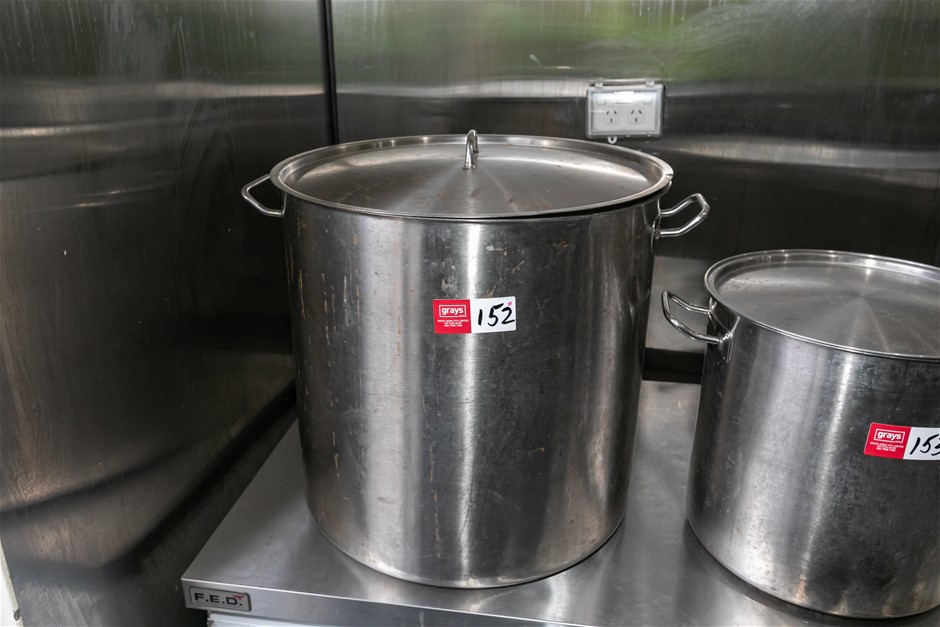 Large Stock Pot with Lid