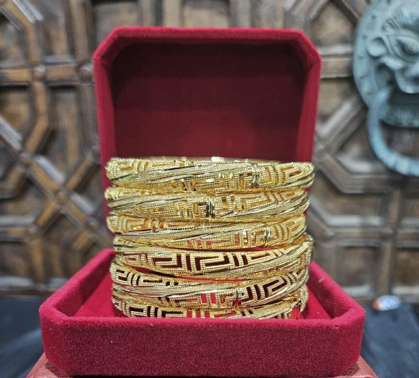 6pcs x 22KGold-filled/ITALY Triple Yellow Gold Plated Bangles Design Versa